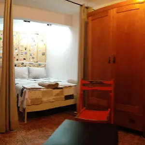 Interhost Guest Rooms&apartments Maison d'hôtes