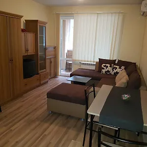 Διαμέρισμα Pirotska Gn / Free Garage, Σόφια
