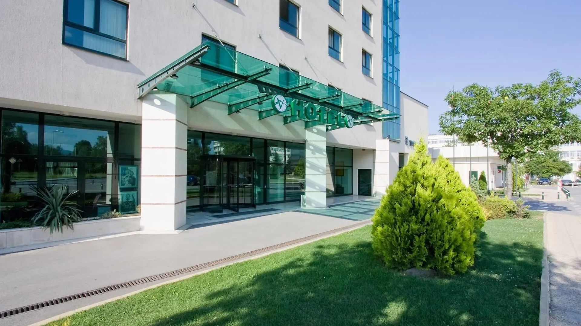 Vitosha Park Hotel - Free Indoor Pool & Parking Sofia